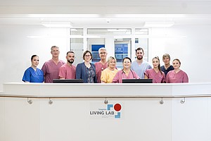  Foto von Frau Dr. Hannah Krause, Projektmanagerin des INSPIRE Living Labs und ihre Team